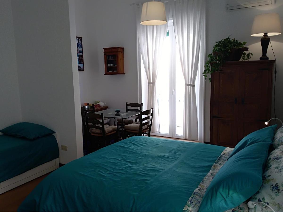 Villino Italia Hotel Napels Buitenkant foto